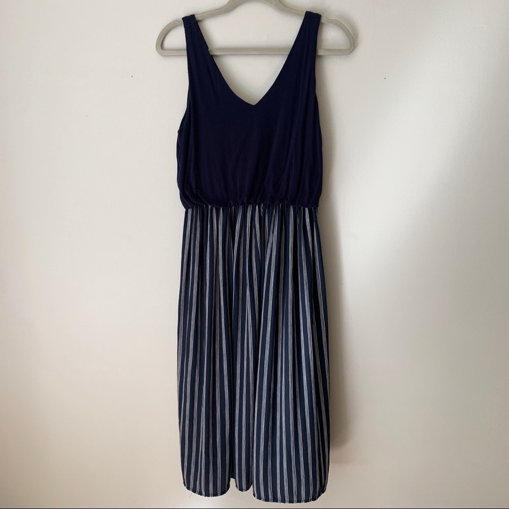 LOFT Navy Striped V-Neck Midi Dress - Size M (EUC)